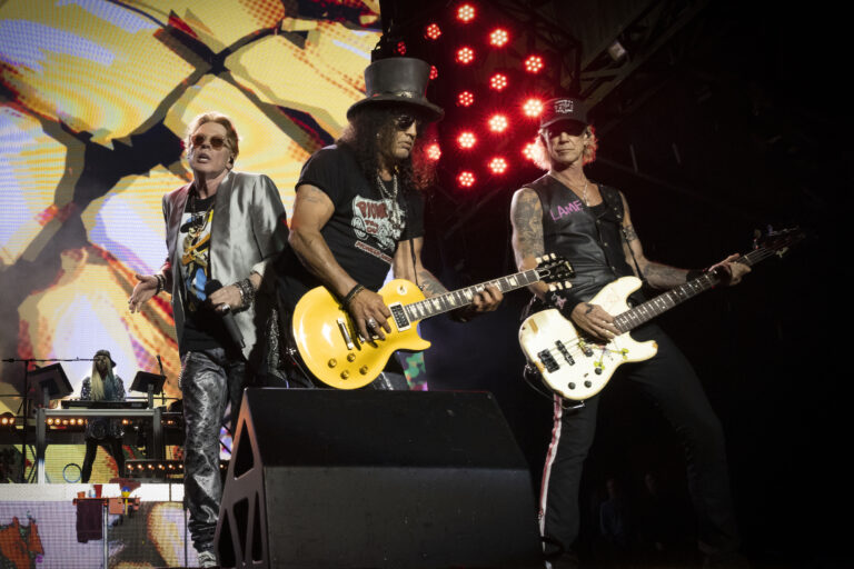 Guns N' Roses General 1 CREDIT-Guns N' Roses - low-res (1)